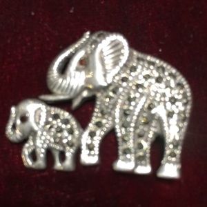 925 Real silver brooch pin back cute elephants mom & baby with shiny rhinestones
